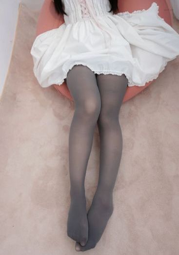 欧美女生性感露肩头像_免费观看高清版